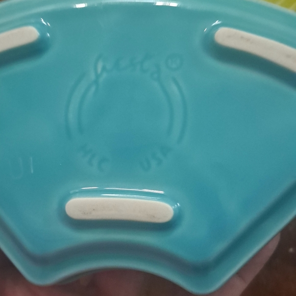 (4) FIESTA OMI TRAYS - Picture 2 of 3